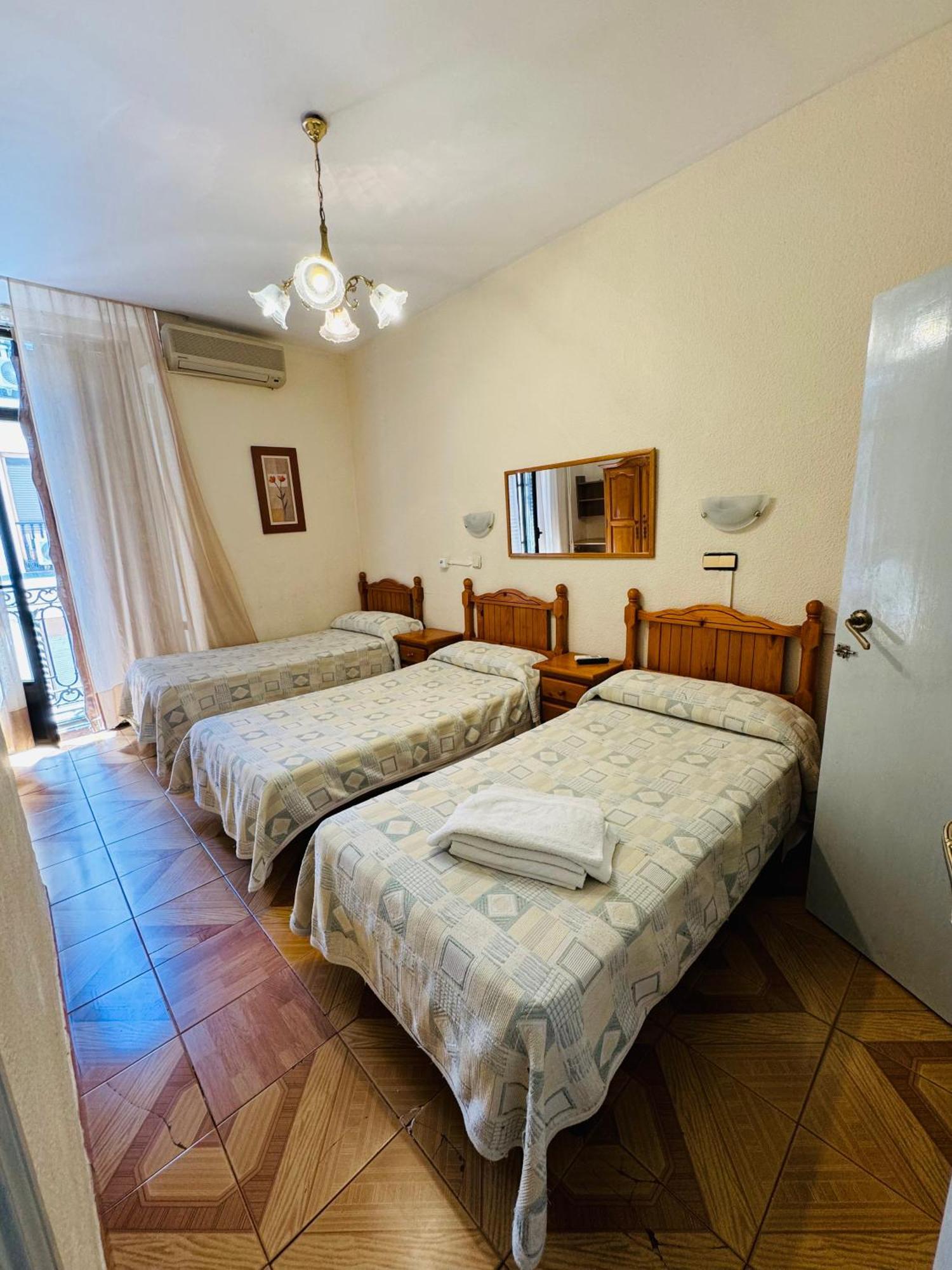 Triple Room,1771751371:JPEG
